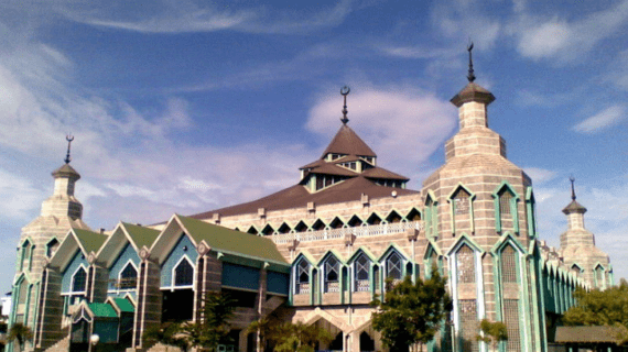 Masjid Al-Markaz Al-Islami Jenderal M. Jusuf Makassar