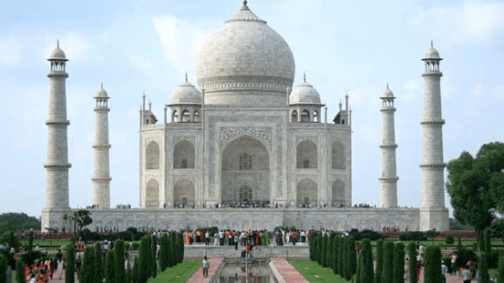 Masjid Taj Mahal, India