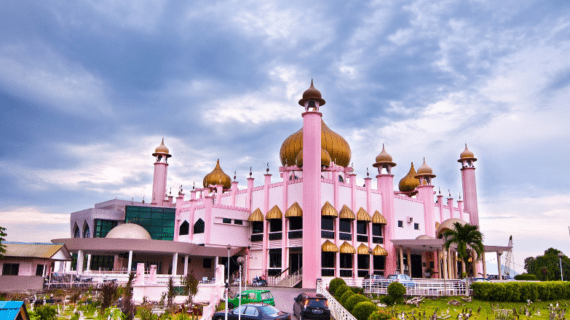 Masjid Lama Negeri Sarawak – Malaysia