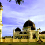 Masjid Azizi – Masjid Kesultanan Langkat – Sumatera Utara