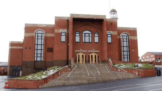 Masjid Jami’ Zakariyya – Bolton  Inggris