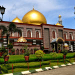 Masjid Kubah Emas Dian Al-Mahri – Depok