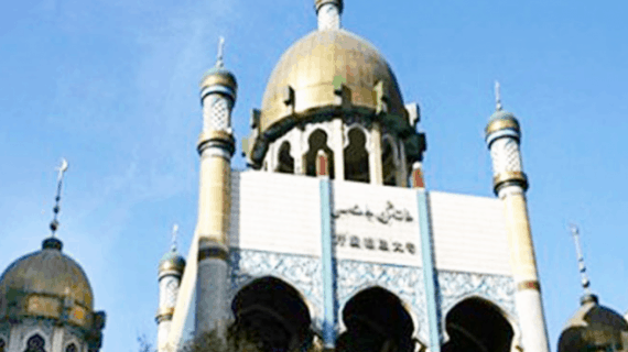 Masjid di Kota Urumqi di Provinsi Xinjiang