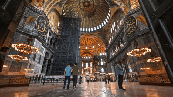 10 Fakta Menarik Hagia Sophia